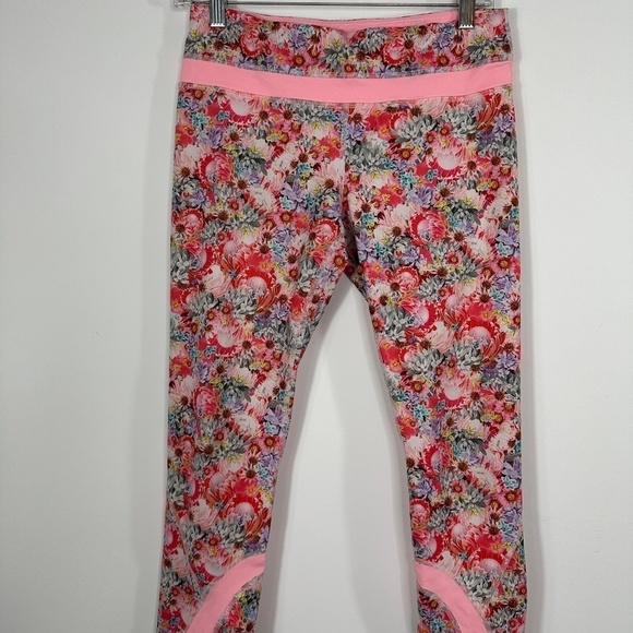 Lululemon Women's Sz 6 Run Inspire Crop II Flowabunga Mini Multi Bleached Coral - Picture 3 of 11